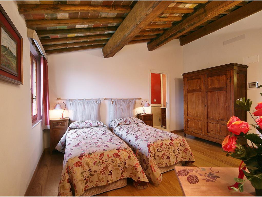 סיינה Casacenti B&B חדר תמונה